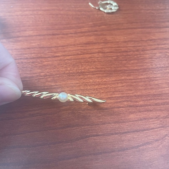 Assorted pins - Picture 15 of 15